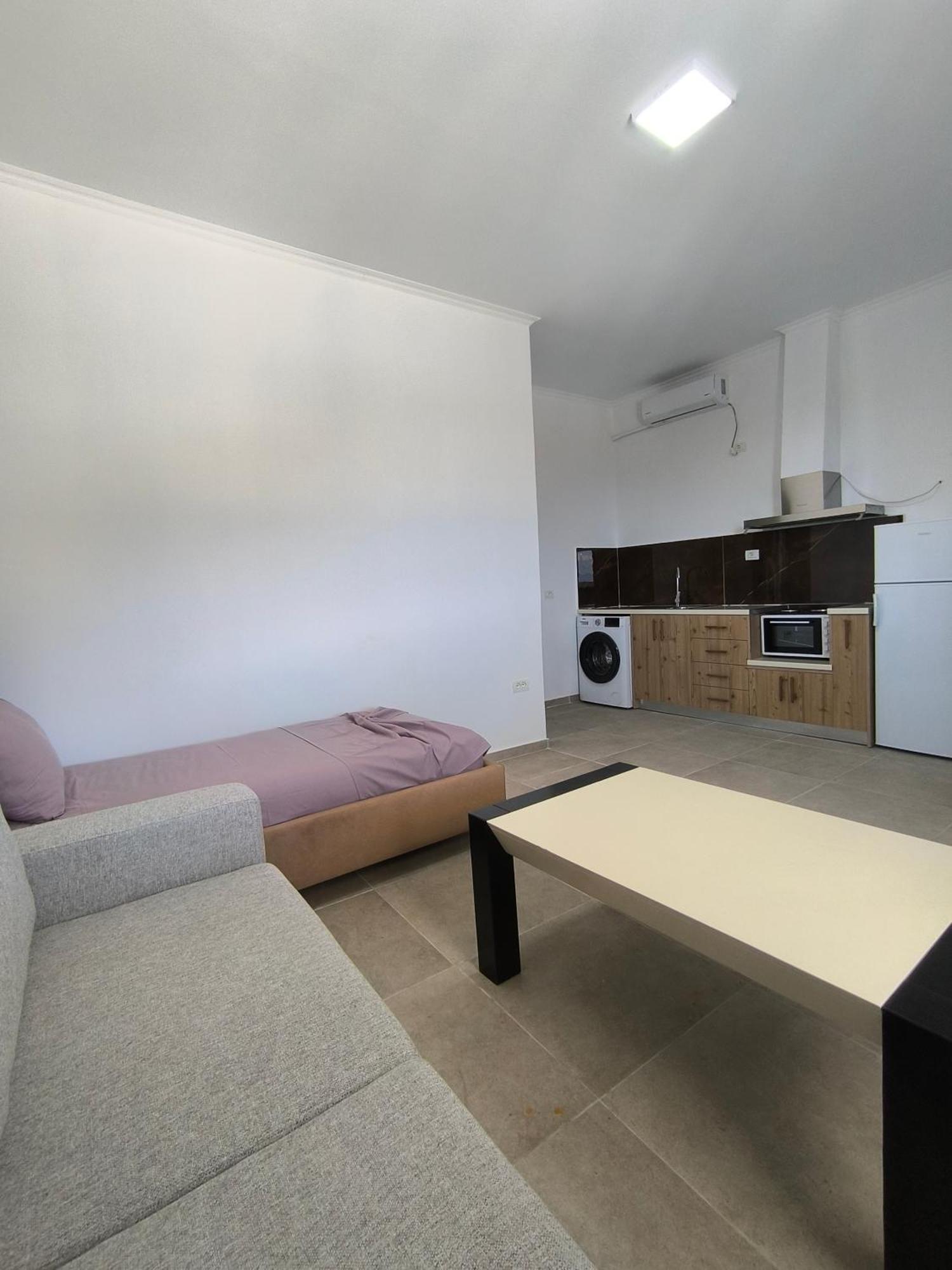 Kaful Apartments Qeparo Eksteriør bilde